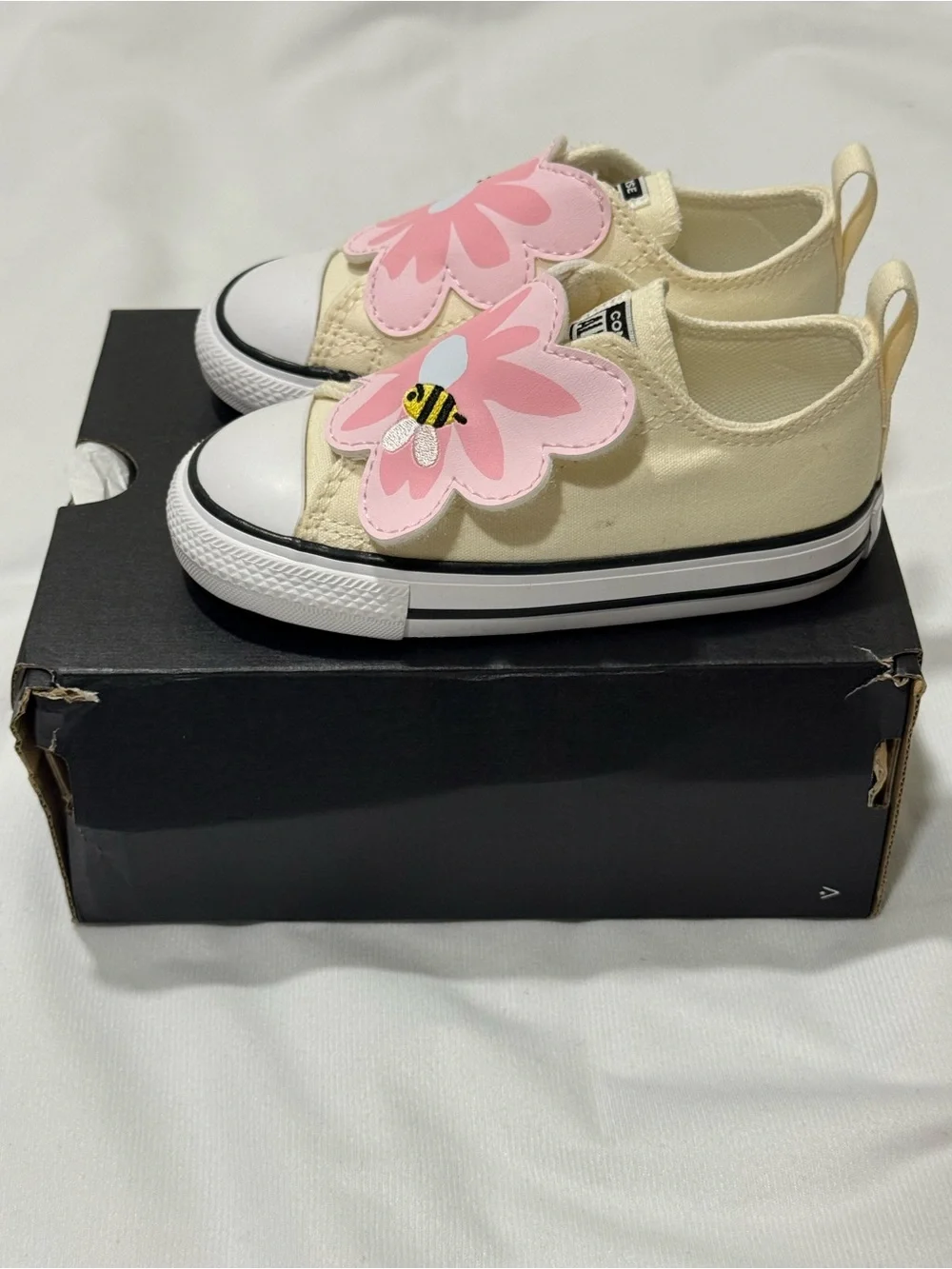 🆕 Kids Chuck Taylor AlI Star One Strap Sneaker